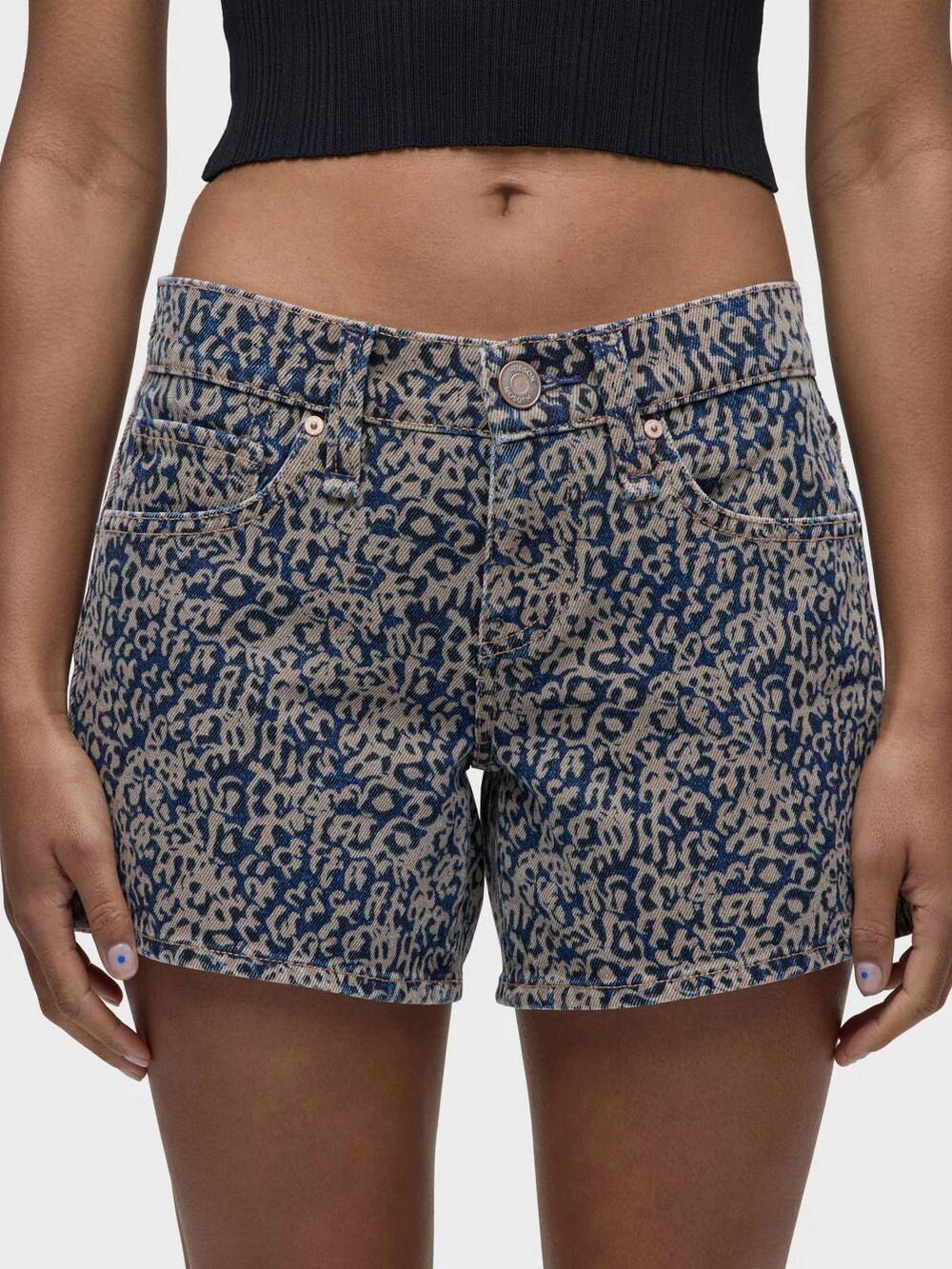 NEW HUDSON devon boyfriend short in indigo leopard